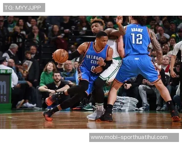 追梦谈防守策略黄蜂防守未能奏效导致教练下课的深刻反思 追梦谈防守策略黄蜂防守未能奏效导致教练下课的深刻反思