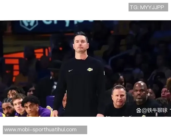 雷迪克谈文森特状态起伏强调全员健康对他上场时间的影响 雷迪克谈文森特状态起伏强调全员健康对他上场时间的影响